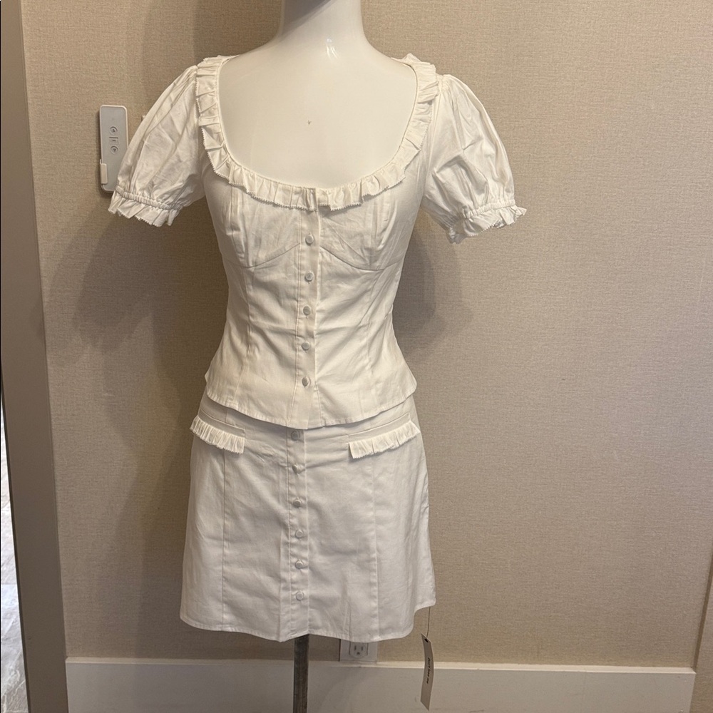Reformation Janell Two Piece Ivory - Size 2 - Picture 6 of 9